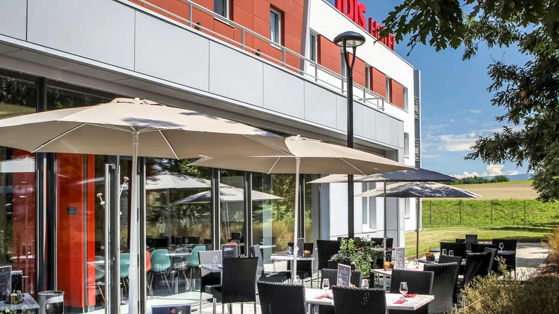 Ibis Saint-Genis-Pouilly Geneve Hotel Frankrig