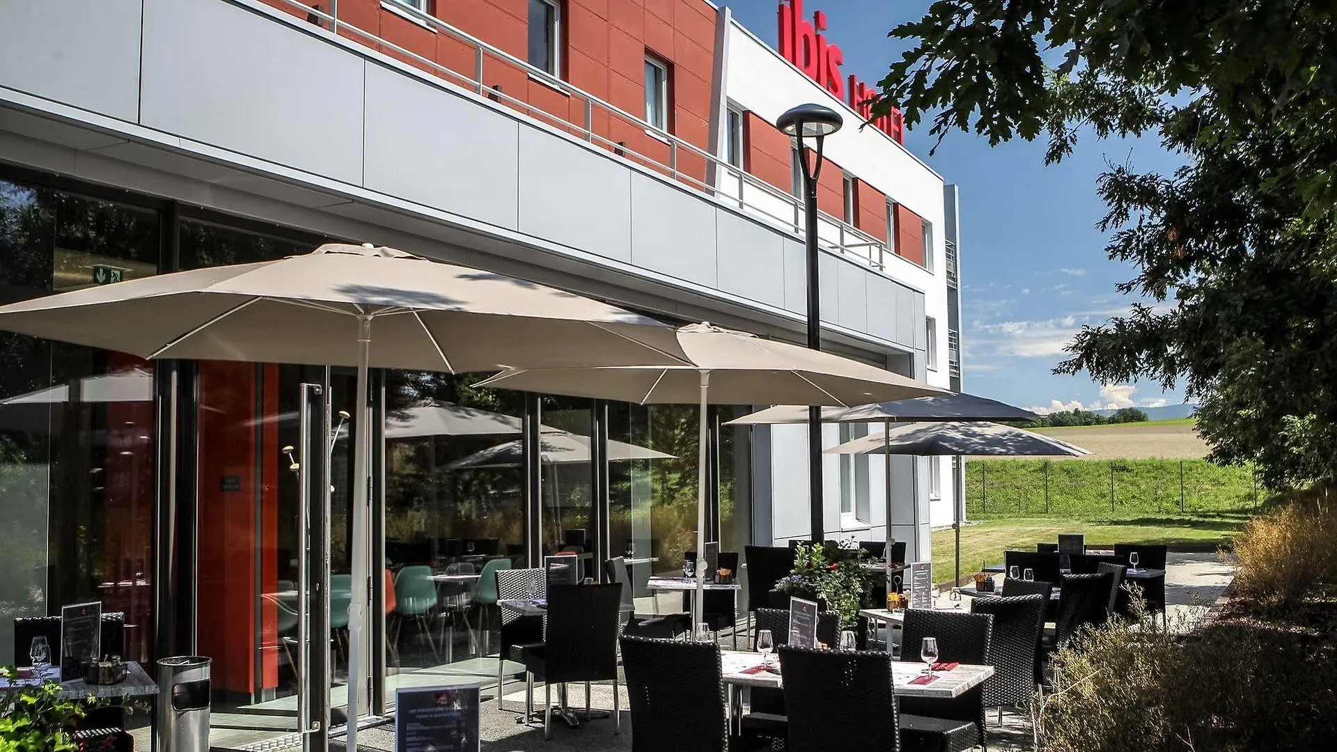 Hotel Ibis Saint-Genis-Pouilly Genève